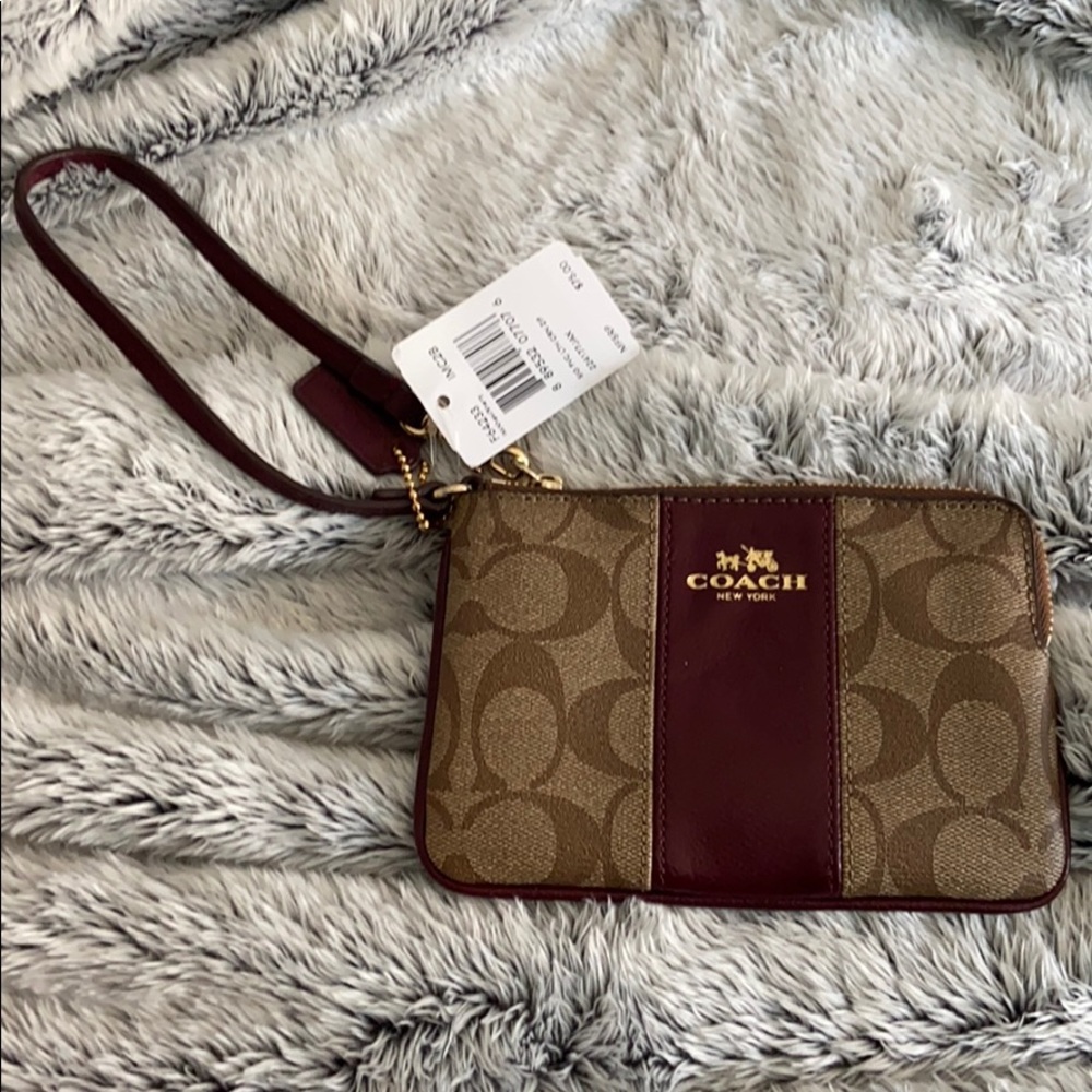 NWT COACH WRISTLET